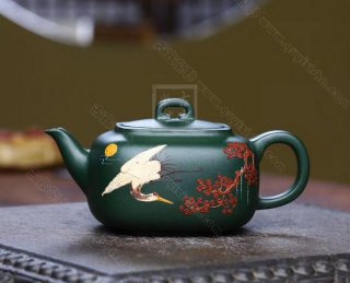 《四方君玉》 《四方君玉》