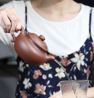 《仿古》 《仿古》